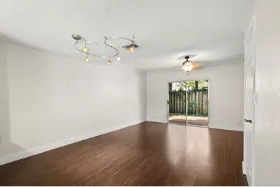 2521 NE 15th Street, Pompano Beach, FL 33062 - Photo 10