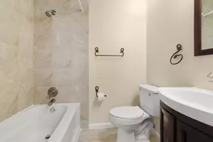 2521 NE 15th St, Pompano Beach, FL 33062 - Photo 8