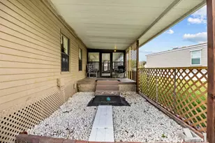 324 Mockingbird Ave, Fort Pierce, FL 34982 - Photo 22