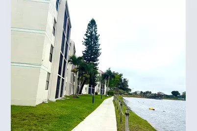 111 Lake Emerald Drive #404, Oakland Park, FL 33309 - Photo 16