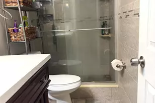 111 Lake Emerald Dr, Oakland Park, FL 33309 - Photo 14