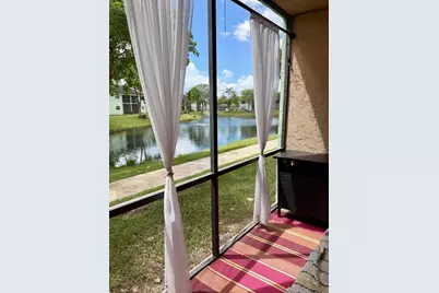 3935 NW 87th Avenue, Sunrise, FL 33351 - Photo 2