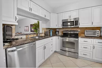 6866 Huntington Lane #607, Delray Beach, FL 33446 - Photo 12