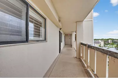 6866 Huntington Lane #607, Delray Beach, FL 33446 - Photo 2