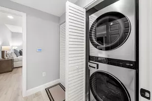 255 Evernia St, West Palm Beach, FL 33401 - Photo 18