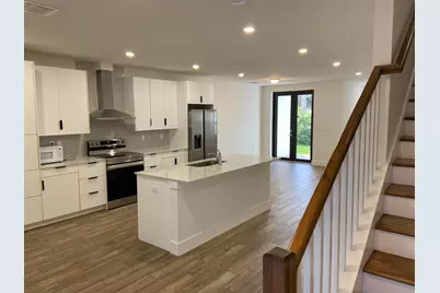 401 Bella Sol Way, West Palm Beach, FL 33406 - Photo 2