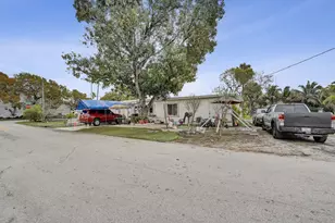630 NW 15th Ave, Pompano Beach, FL 33069 - Photo 4