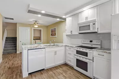 2305 SW Essex Court, Palm City, FL 34990 - Photo 14