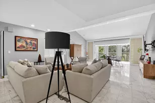 7369 Orangewood Ln, Boca Raton, FL 33433 - Photo 6