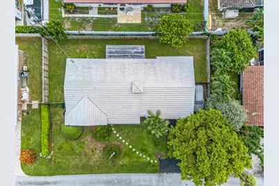 2750 SE 3rd Street, Pompano Beach, FL 33062 - Photo 2