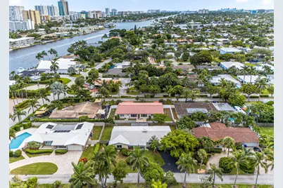 2750 SE 3rd Street, Pompano Beach, FL 33062 - Photo 10