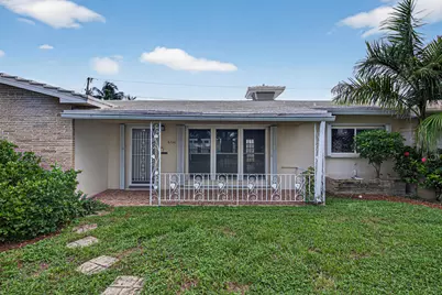 2750 SE 3rd Street, Pompano Beach, FL 33062 - Photo 14