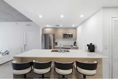 13800 Highland Drive #Ph7, North Miami Beach, FL 33181 - Photo 2