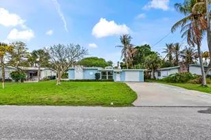 1919 Mimosa Ave, Fort Pierce, FL 34949 - Photo 2