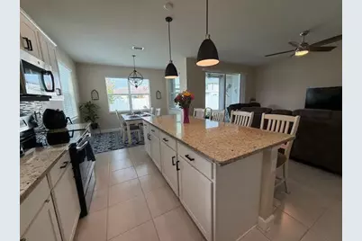 7986 NW Greenbank Circle, Port Saint Lucie, FL 34987 - Photo 10