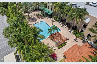 616 Clearwater Park Road #1202, West Palm Beach, FL 33401 - Photo 4