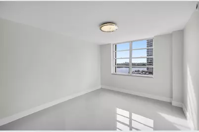 2780 NE 183rd Street #716, Aventura, FL 33160 - Photo 24