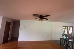 2829 Rainbow Dr, Fort Pierce, FL 34981 - Photo 6