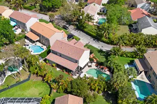 7500 Live Oak Dr, Coral Springs, FL 33065 - Photo 44