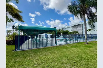 6698 N 10th Avenue N #116, Lake Worth, FL 33467 - Photo 30