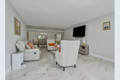 6698 N 10th Avenue N #116, Lake Worth, FL 33467 - Photo 2