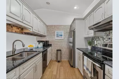 23 Walcott Drive, Boynton Beach, FL 33426 - Photo 12
