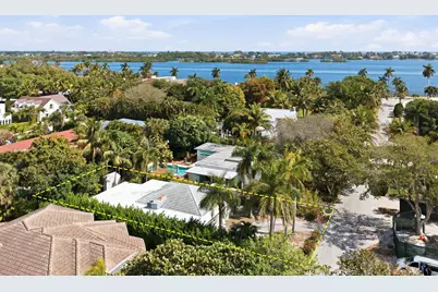 225 Plymouth Road, West Palm Beach, FL 33405 - Photo 1