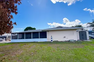 317 SE Verada Ave, Port Saint Lucie, FL 34983 - Photo 14