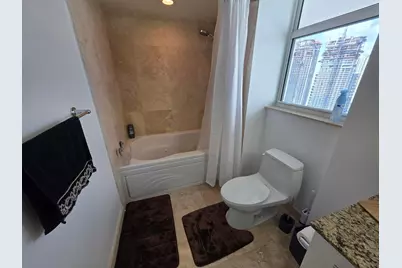 41 SE 5th Street #1917, Miami, FL 33131 - Photo 14