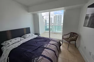 41 SE 5th St, Miami, FL 33131 - Photo 10