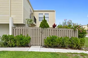 1606 Shaker Cir, Wellington, FL 33414 - Photo 2