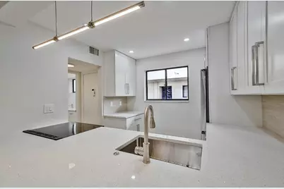 5220 Las Verdes Circle #321, Delray Beach, FL 33484 - Photo 2