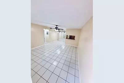 1011 Twin Lakes Drive, Coral Springs, FL 33071 - Photo 4