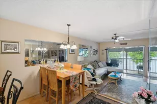 2220 N Cypress Bend Dr, Pompano Beach, FL 33069 - Photo 10