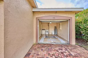 556 E Ridge Cir Circle N, Boynton Beach, FL 33435 - Photo 18