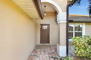 1573 SW Calmar Ave, Port Saint Lucie, FL 34953 - Photo 4