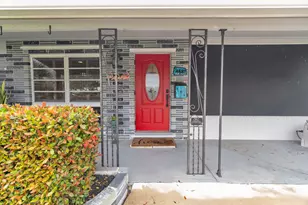 4681 NE 5th Ave, Fort Lauderdale, FL 33334 - Photo 2