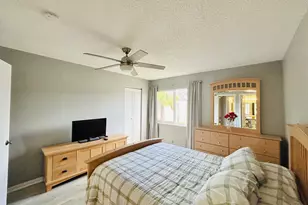 408 Pine Glen Ln, Greenacres, FL 33463 - Photo 8