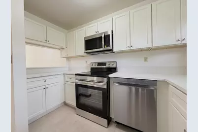 1226 N Haverhill Road #Unit 3, Haverhill, FL 33417 - Photo 16