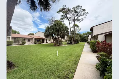 1226 N Haverhill Road #Unit 3, Haverhill, FL 33417 - Photo 18