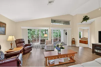 176 Harbor Lake Circle, Greenacres, FL 33413 - Photo 6