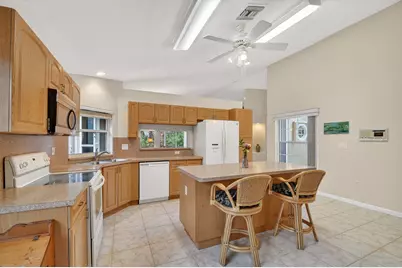 176 Harbor Lake Circle, Greenacres, FL 33413 - Photo 12