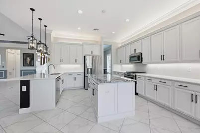 11711 SW Coronado Springs Drive, Port Saint Lucie, FL 34987 - Photo 12