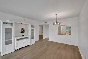 9470 Poinciana Pl, Davie, FL 33324 - Photo 22