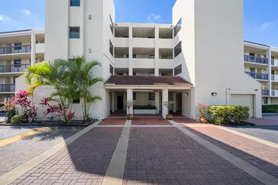 110 Lake Emerald Drive #103, Oakland Park, FL 33309 - Photo 22