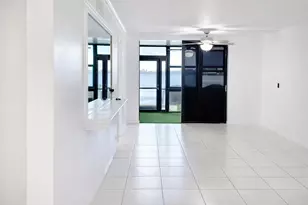 110 Lake Emerald Dr, Oakland Park, FL 33309 - Photo 30