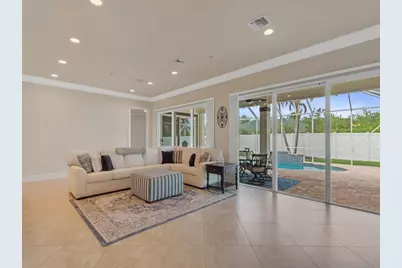 445 Wingate Terrace SW, Vero Beach, FL 32968 - Photo 12