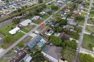 68 W Arch Dr, Greenacres, FL 33467 - Photo 2