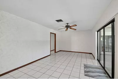 68 W Arch Drive, Lake Worth, FL 33467 - Photo 20