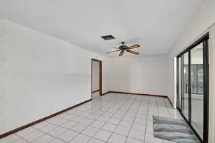 68 W Arch Dr, Lake Worth, FL 33467 - Photo 20